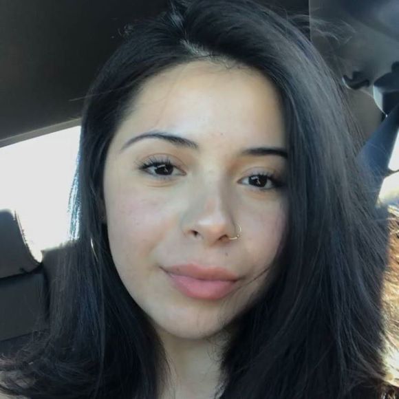 Meet your Posher, Selene - Picture 1 of 1